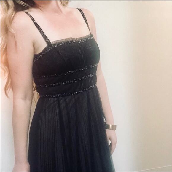 NEW BCBG Max Azria Black Pleated Beaded Tank Top Cocktail Midi Dress M - Picture 2 of 7